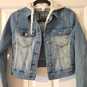 Queen hooded jean jacket